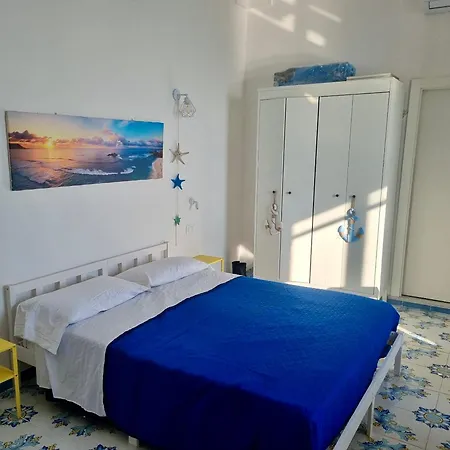 Mare Fuori Sul Mare